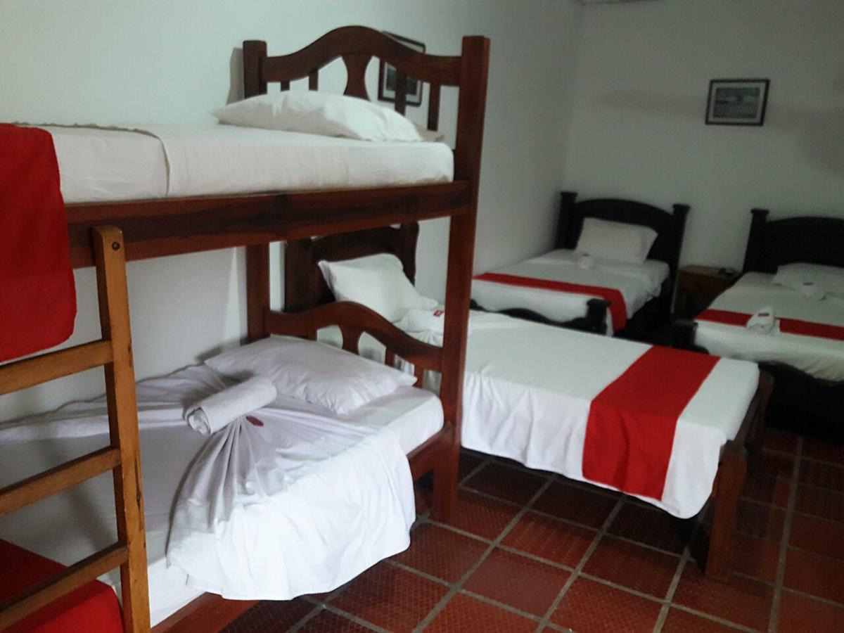 Hotel Santa Cruz De Mompox Buitenkant foto